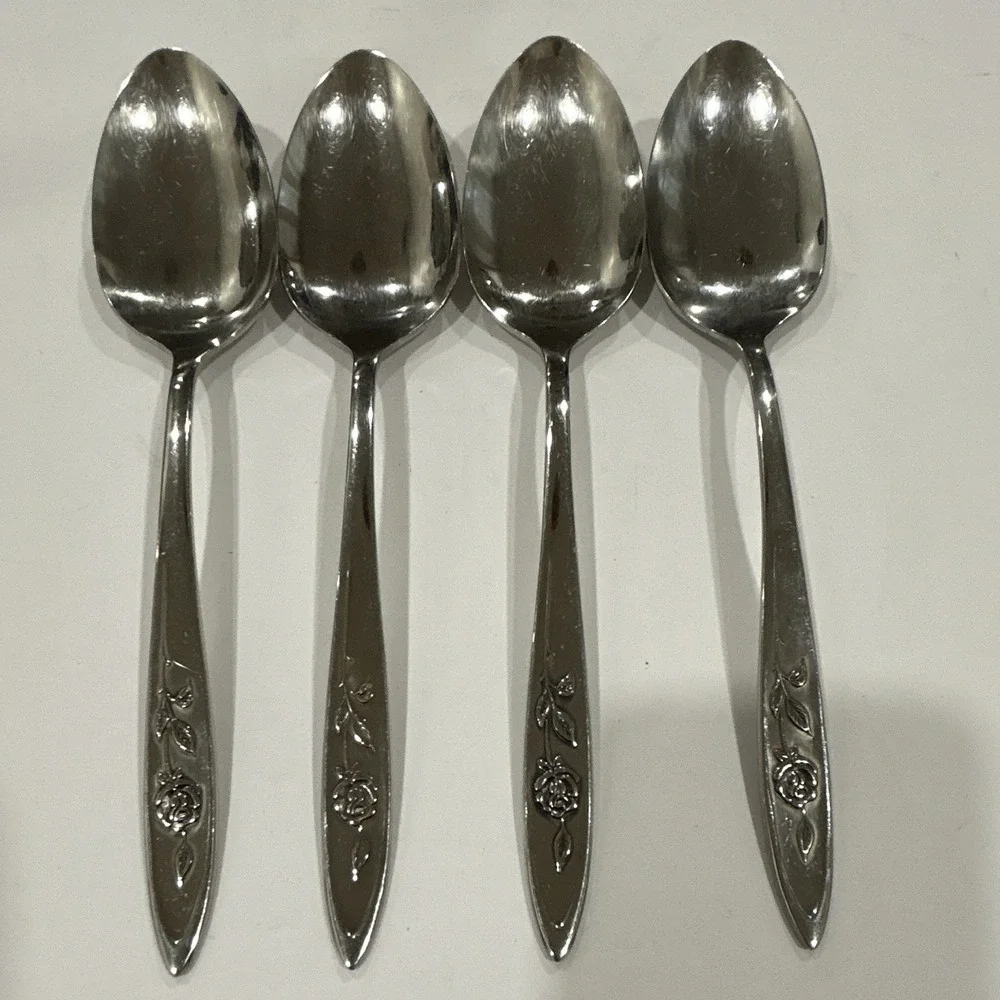 Set of 4 Oneida Community Stainless Steel Silver serving spoons My Rose